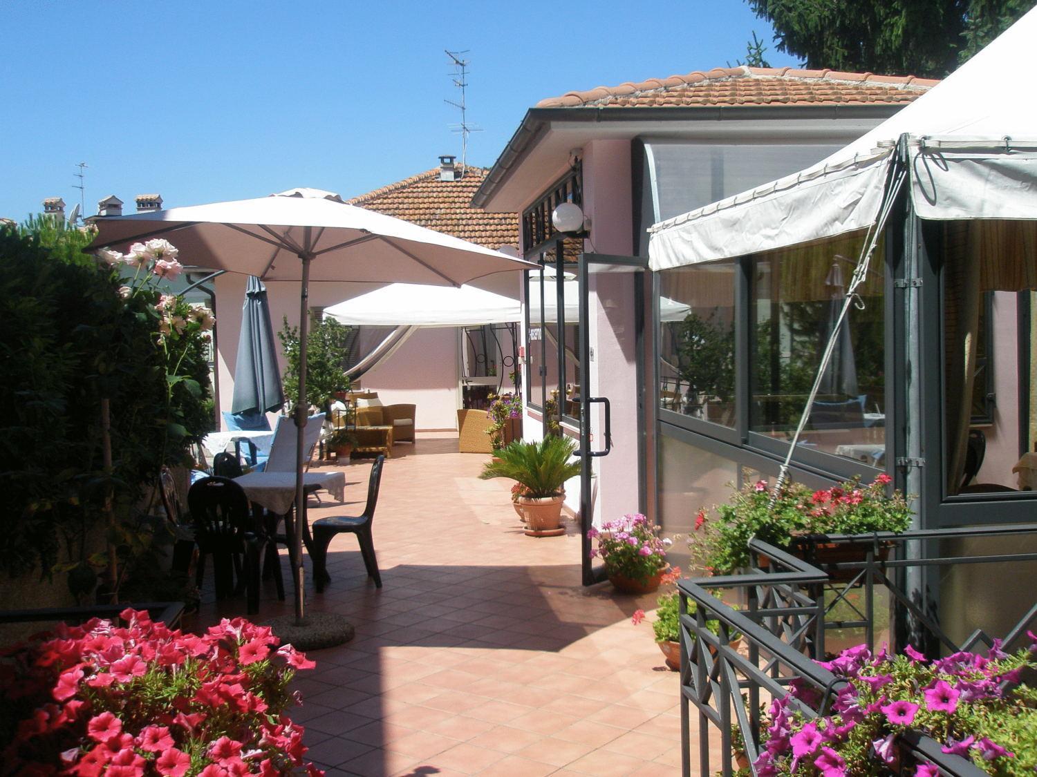 Hotel Athena Spoleto Eksteriør billede
