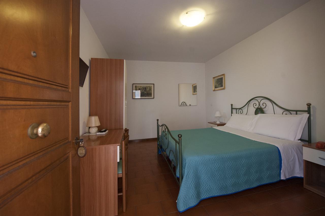 Hotel Athena Spoleto Eksteriør billede
