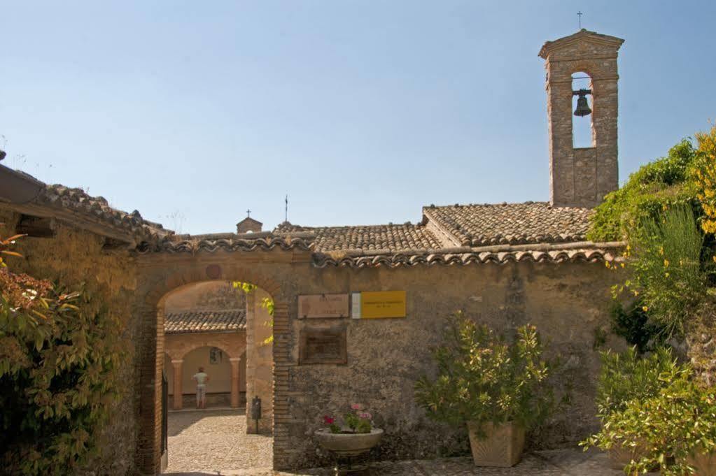 Hotel Athena Spoleto Eksteriør billede